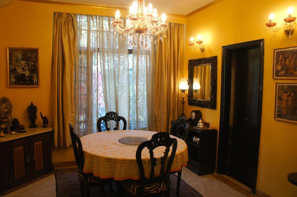 Sirohi House New Delhi Rum bild